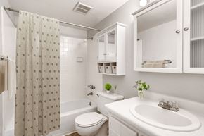 Boulder apartment for rent - Coronado | Boulder, Co Apartments | Virtual Bathroom