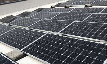 Green building with solar power