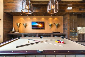Pool table