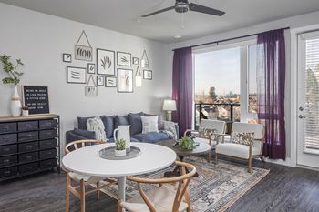 Baseline 158 - ceiling fans in bedrooms and living room