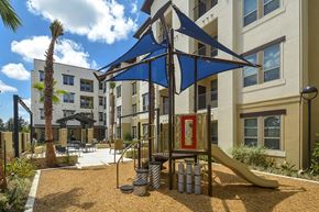 San Antonio apartment for rent - Amazing Outdoor Playground at Rio Lofts, Texas