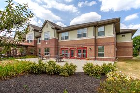 Whitehall apartment for rent - the preserve at ballantyne commons apartments photo 1