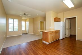 Columbus apartment for rent - Elim Manor Senior Garden Apartments