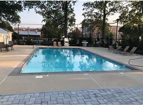 Red Bank apartment for rent - Gorgeous Pool and Grilling areas